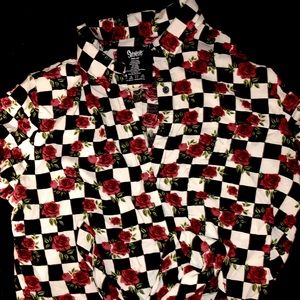 Spencer’s tie crop top checker rose print